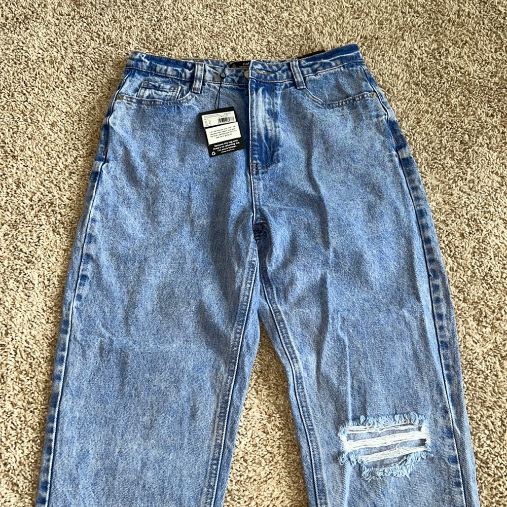 high rise mom jeans NWT